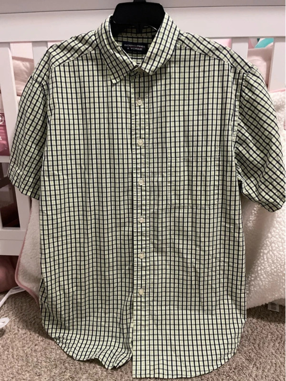 Men’s collared shirt - Roundtree & Yorke - size L